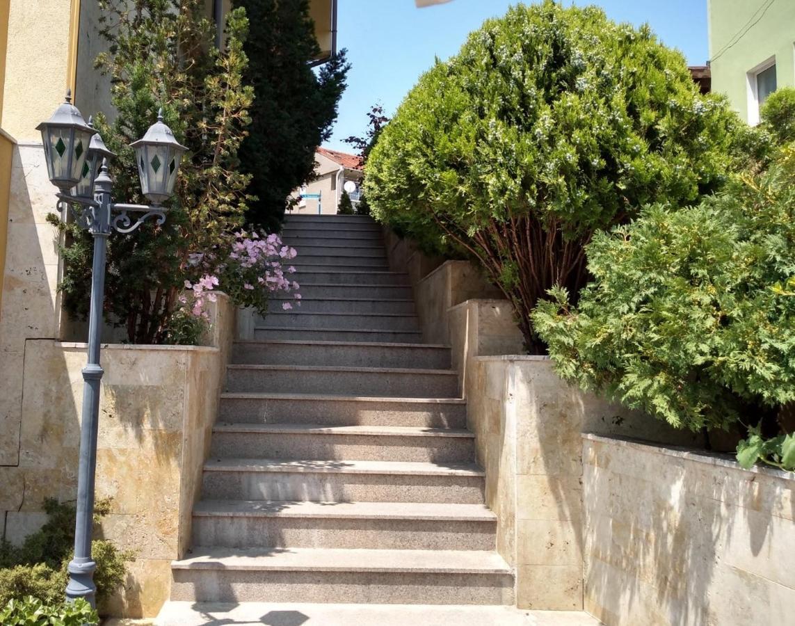 Villa Valeev 索佐波尔 外观 照片