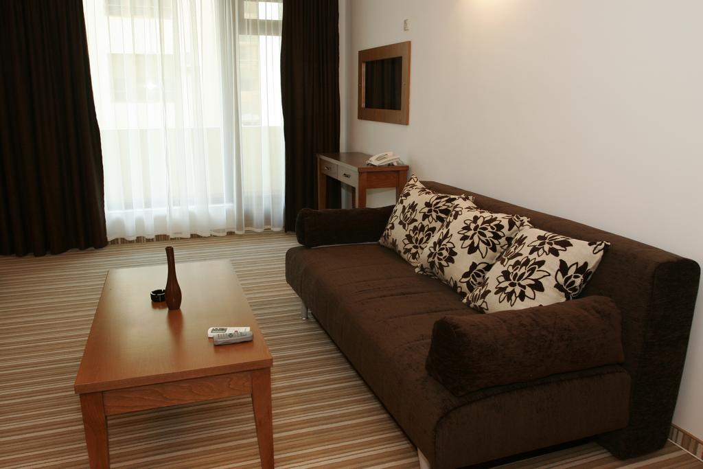 Villa Valeev 索佐波尔 外观 照片