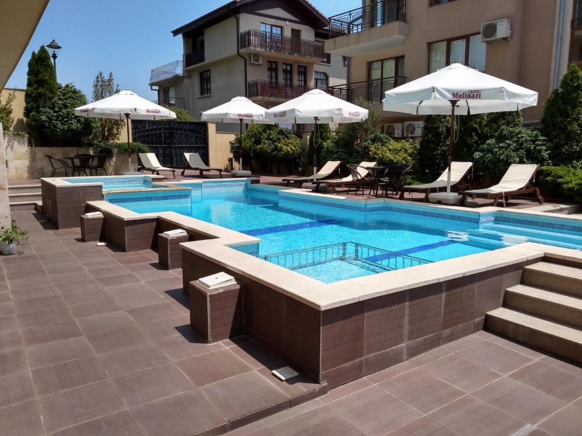Villa Valeev 索佐波尔 外观 照片