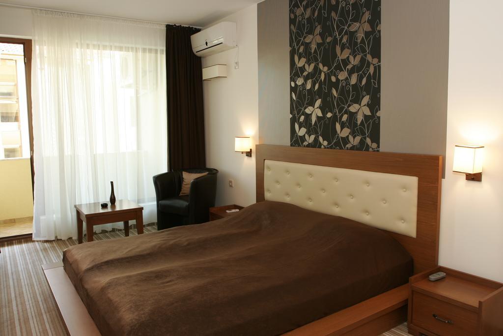 Villa Valeev 索佐波尔 外观 照片